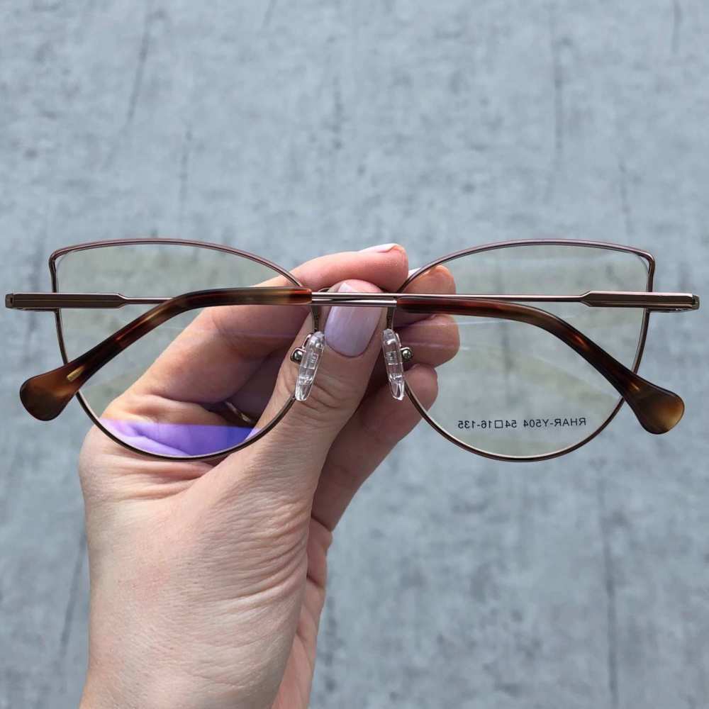 oticagriss armacao para grau gatinho 145 marrom com rajado 1