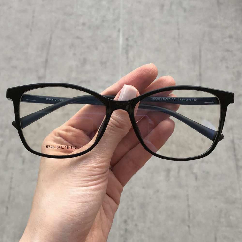 oticagriss oculos clip on retangular 168 preto 1