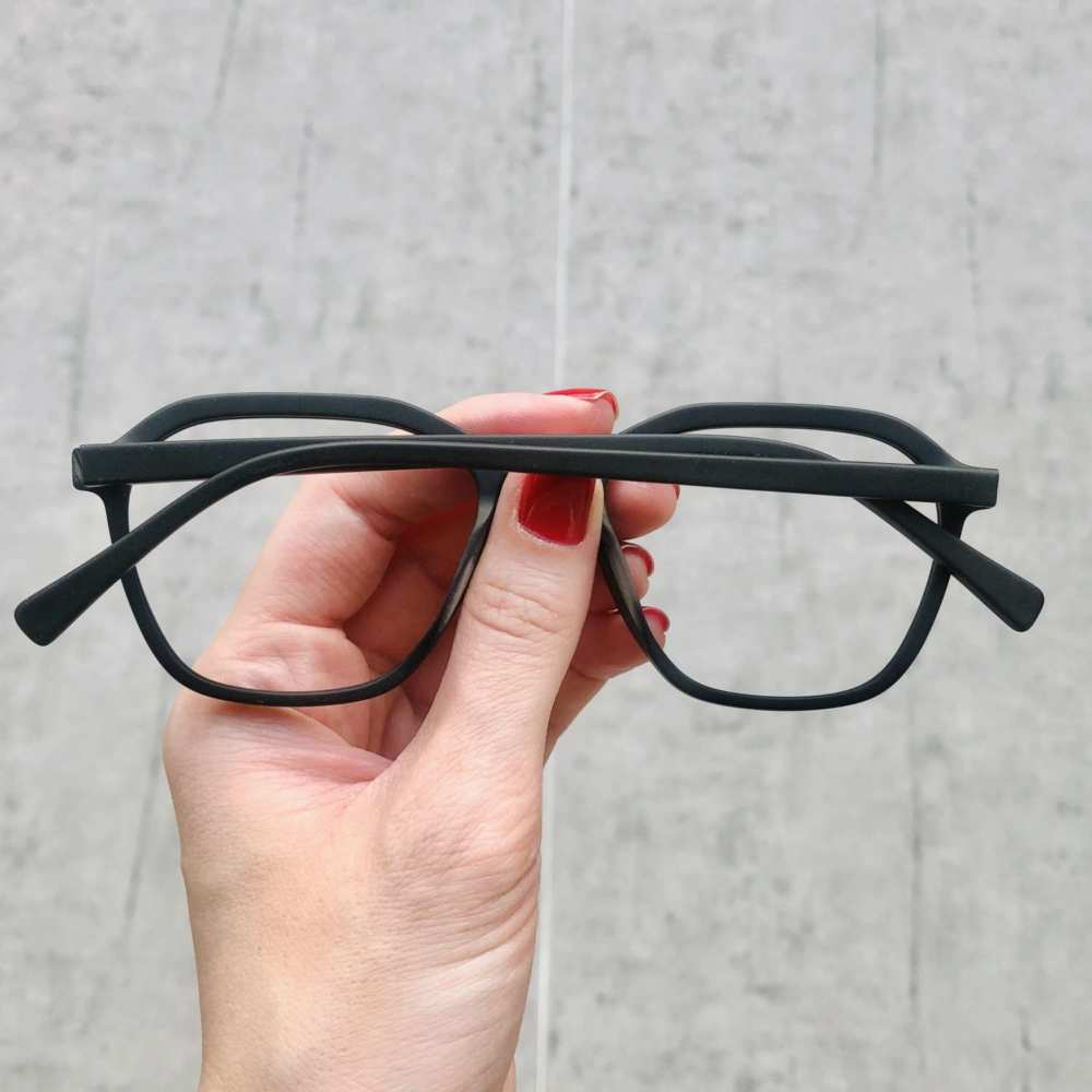 oticagriss oculos de grau quadrado preto fosco 182 4 oticagriss oculos de grau quadrado preto fosco 182 4