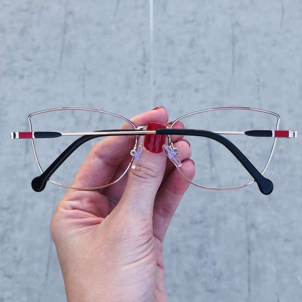 oticagriss oculos de grau quadrado dourado com marsala 194 2 oticagriss oculos de grau quadrado dourado com marsala 194 2
