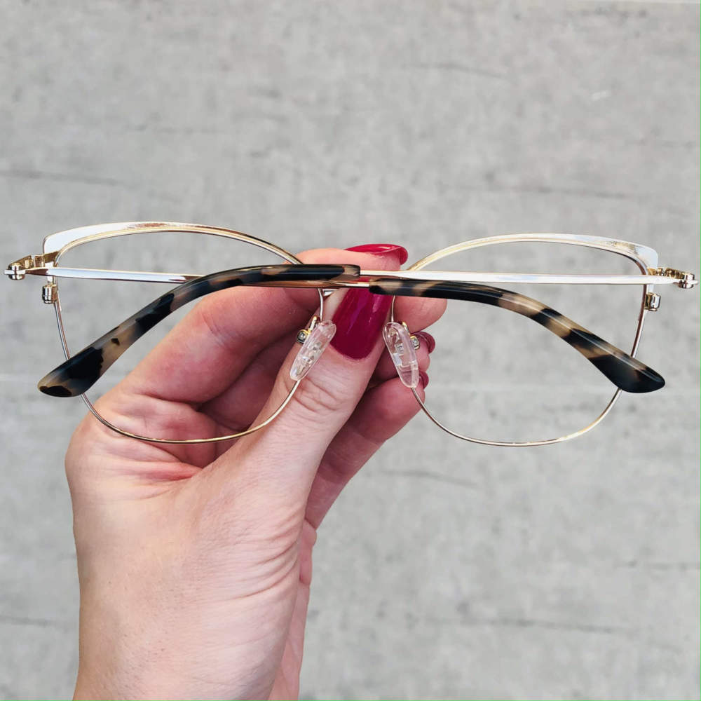 oticagriss oculos de grau quadrado nude 203 1 oticagriss oculos de grau quadrado nude 203 1