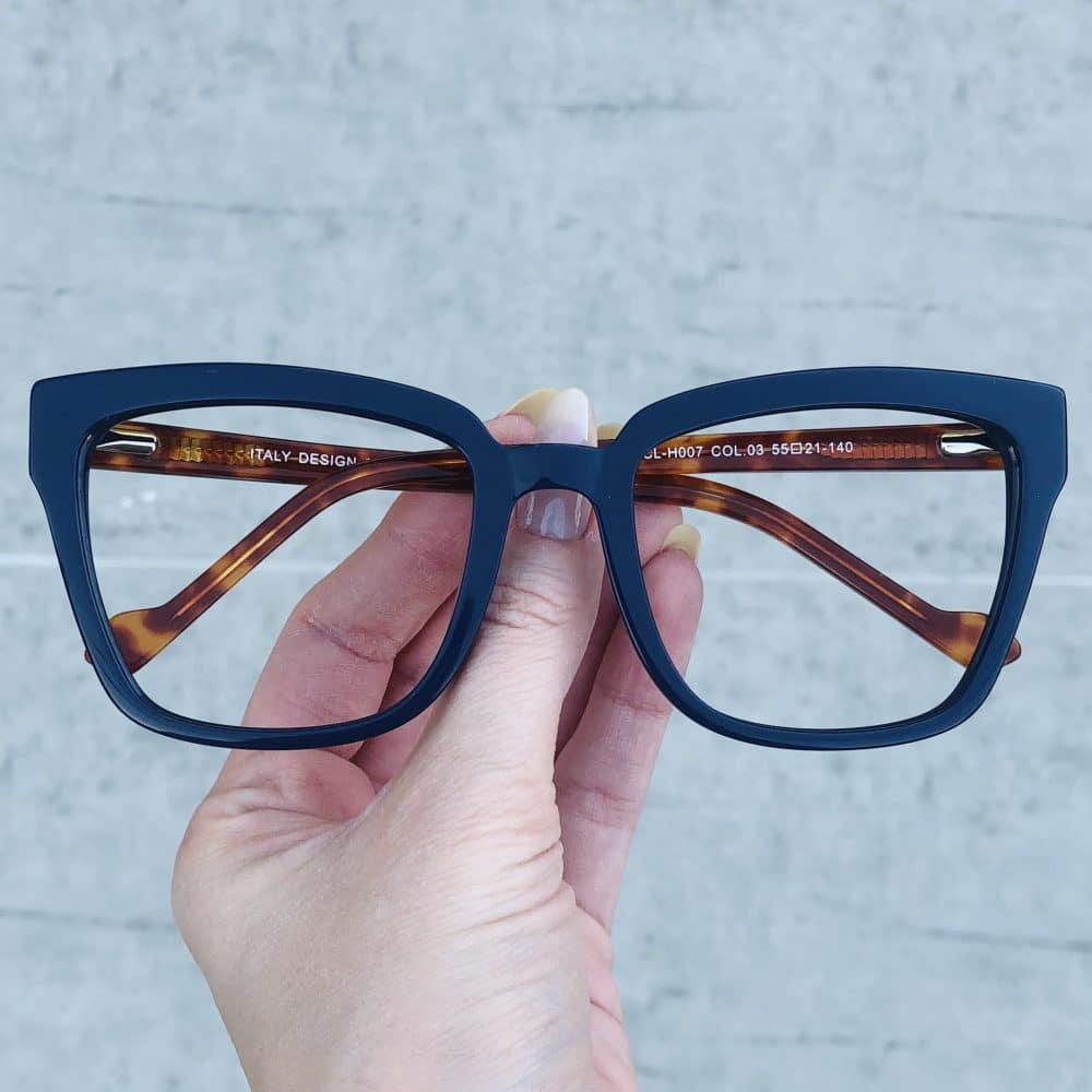 oticagriss oculos clip on em acetato quadrado azul 227 1 oticagriss oculos clip on em acetato quadrado azul 227 1