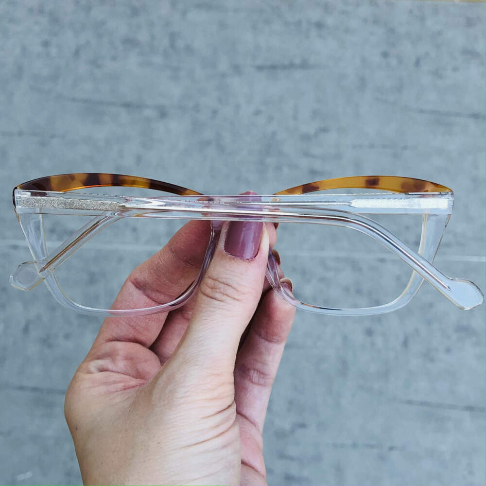 oticagriss oculos de grau em acetato gatinho transparente 216 1 oticagriss oculos de grau em acetato gatinho transparente 216 1