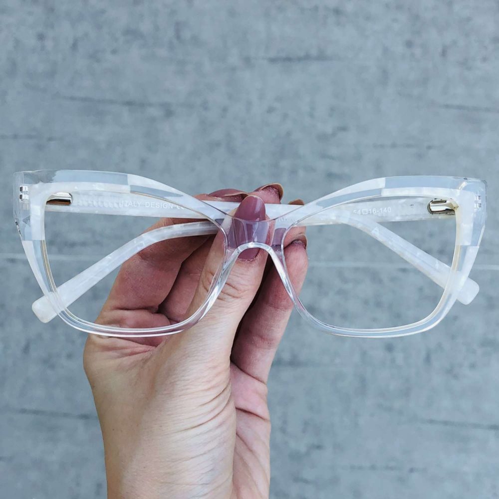 oticagriss oculos de grau em acetato gatinho transparente 217 oticagriss oculos de grau em acetato gatinho transparente 217