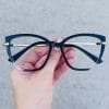 oticagriss oculos clip on 2 em 1 gatinho preto com azul 304 1 oticagriss oculos clip on 2 em 1 gatinho preto com azul 304 1