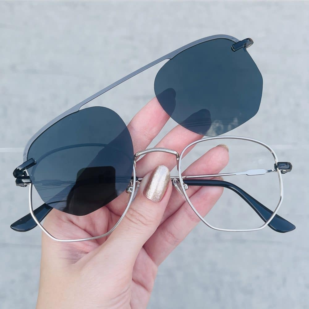 oticagriss oculos clip on 2 em 1 gatinho transparente 308 31 oticagriss oculos clip on 2 em 1 gatinho transparente 308 31