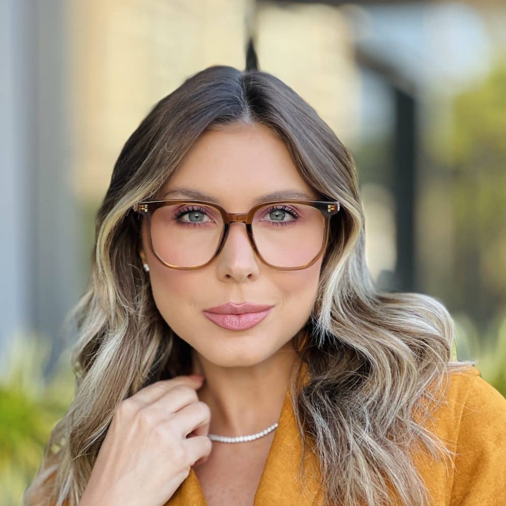 oticagriss oculos de grau feminino quadrado marrom transparente 374 3 oticagriss oculos de grau feminino quadrado marrom transparente 374 3