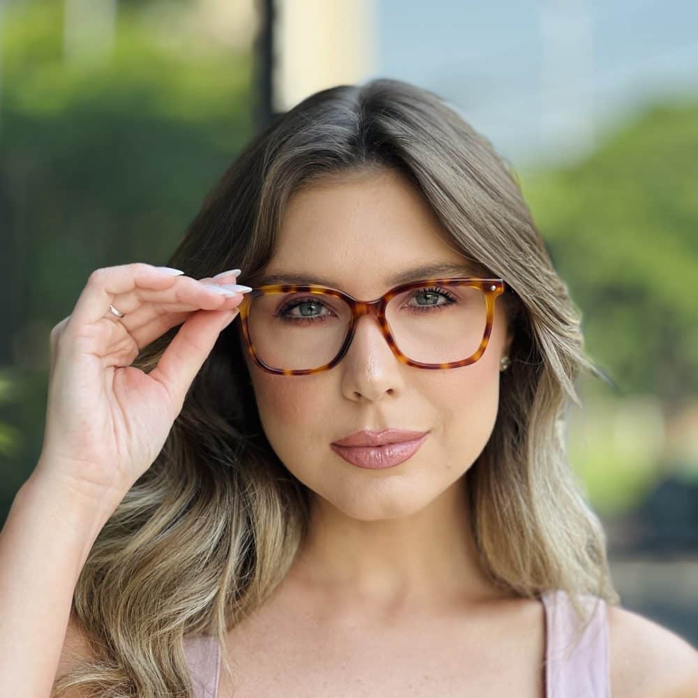 oticagriss oculos de grau feminino quadrado rajado 397 oticagriss oculos de grau feminino quadrado rajado 397