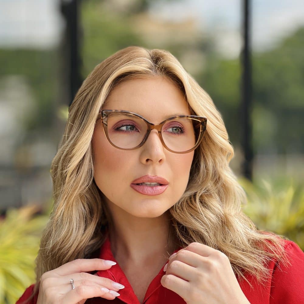 oticagriss oculos de grau feminino gatinho marrom transparente 404 1 oticagriss oculos de grau feminino gatinho marrom transparente 404 1