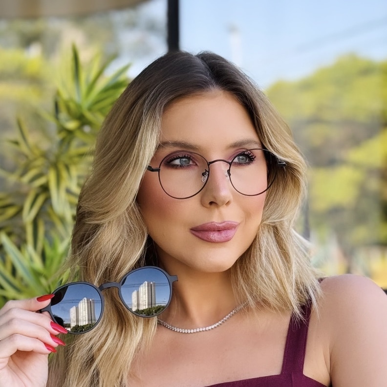 oticagriss oculos feminino clip on 2 em 1 redondo preto 430 2 oticagriss oculos feminino clip on 2 em 1 redondo preto 430 2