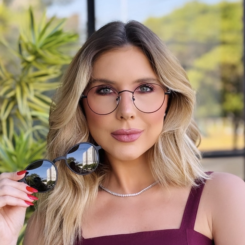 oticagriss oculos feminino clip on 2 em 1 redondo preto 430 oticagriss oculos feminino clip on 2 em 1 redondo preto 430