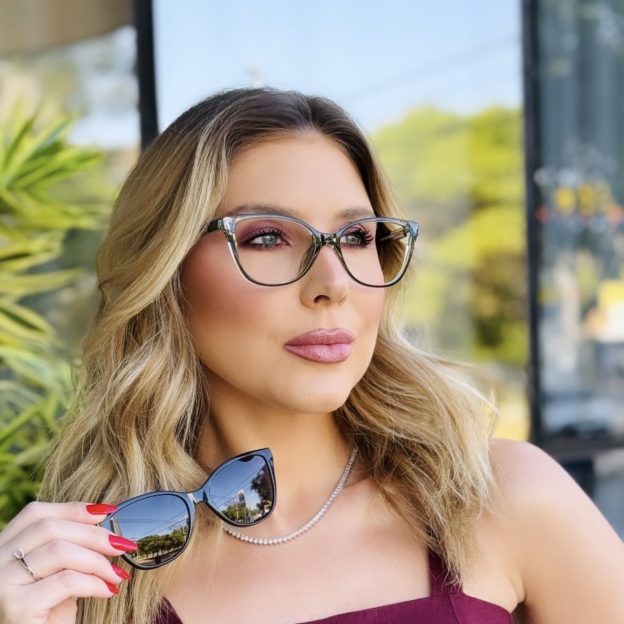 oticagriss oculos 2 em 1 clip on gatinho preto e verde 435 2 oticagriss oculos 2 em 1 clip on gatinho preto e verde 435 2