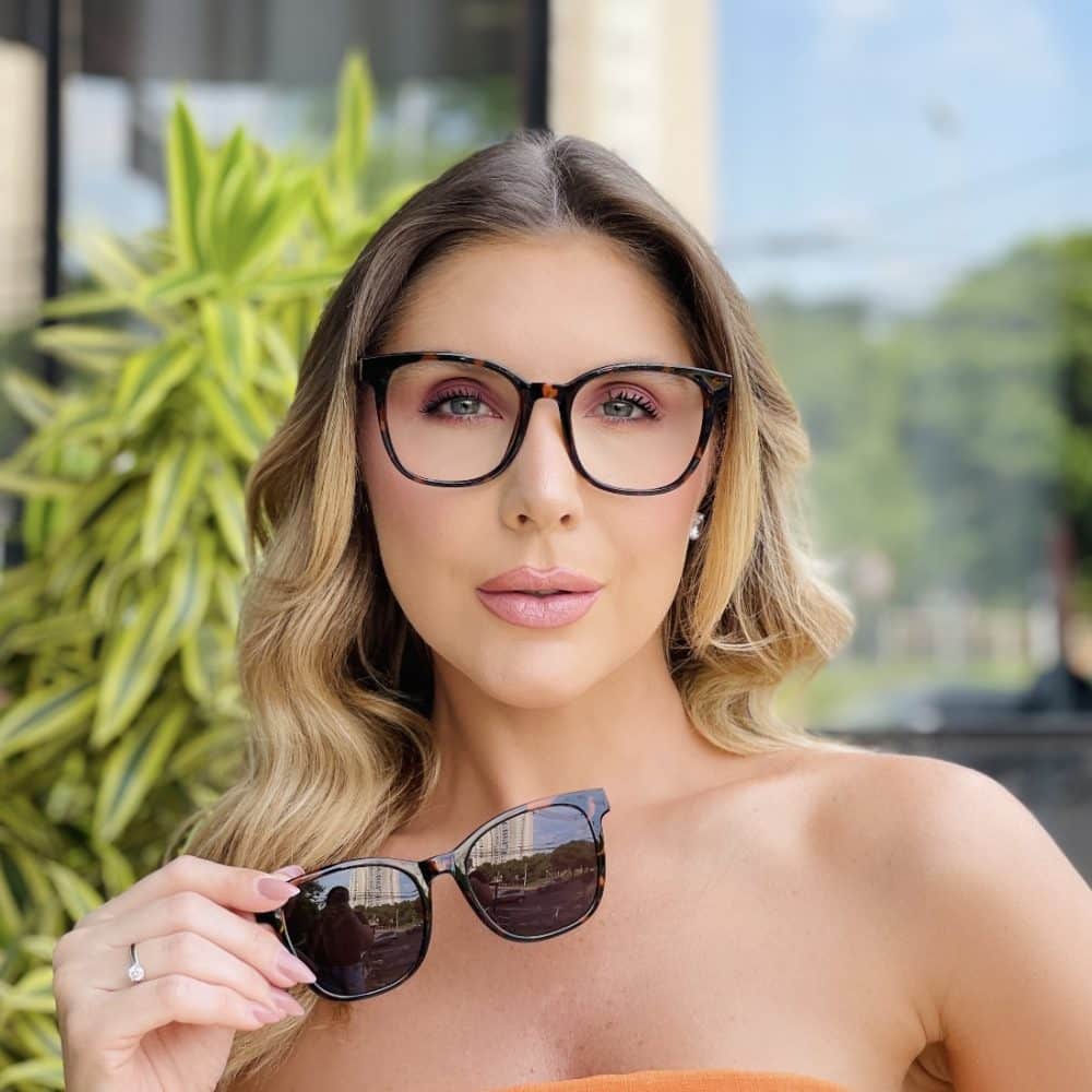 oticagriss oculos 2 em 1 clip on quadrado tartaruga 449 oticagriss oculos 2 em 1 clip on quadrado tartaruga 449