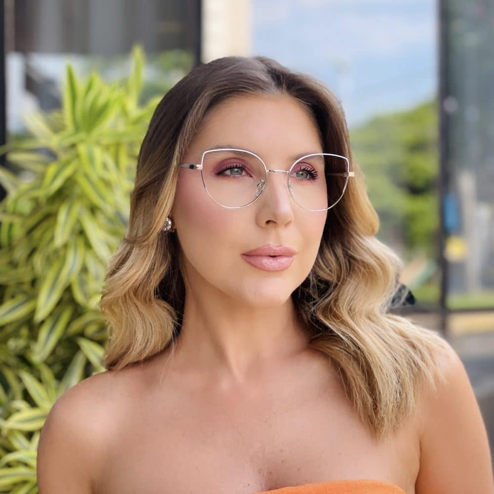 oticagriss oculos de grau feminino gatinho branco e prata 447 1 oticagriss oculos de grau feminino gatinho branco e prata 447 1