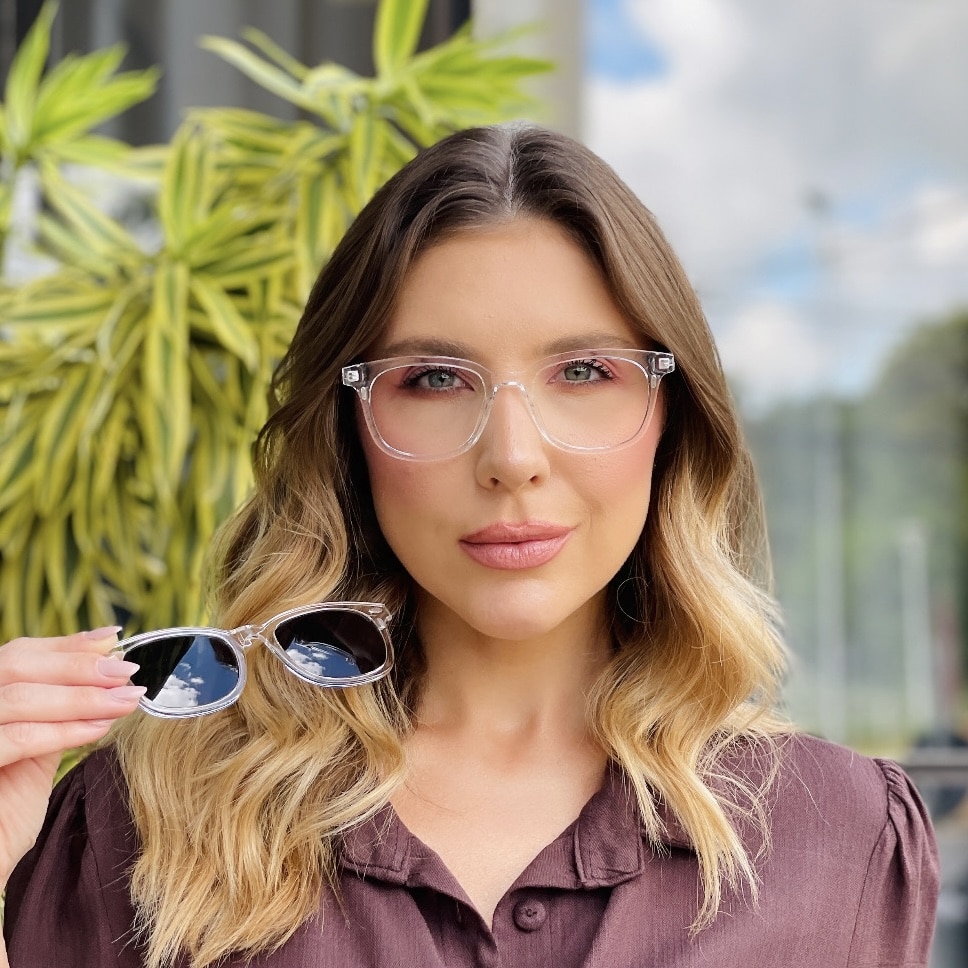 oticagriss oculos 2 em 1 clip on quadrado transparente 467 oticagriss oculos 2 em 1 clip on quadrado transparente 467